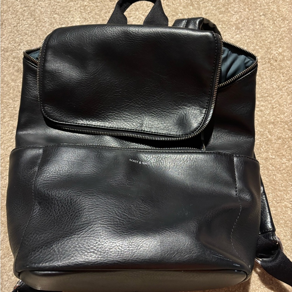 Matt & Nat Sleek Black Backpack